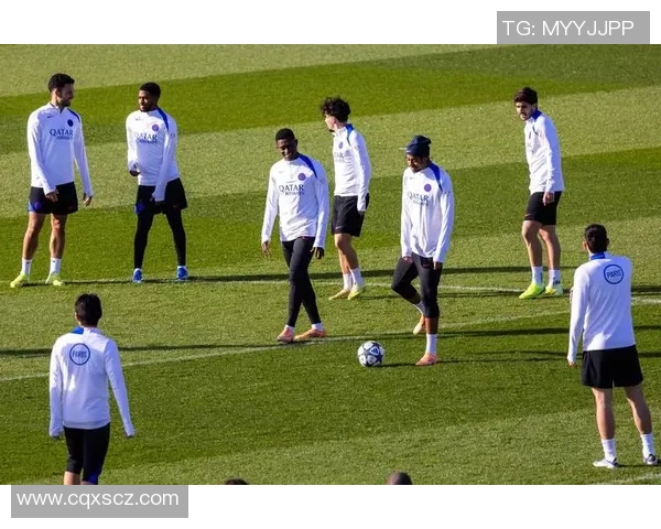 巴黎圣日耳曼与安德莱赫特的巅峰对决精彩回顾与赛后分析 巴黎圣日耳曼与安德莱赫特的巅峰对决精彩回顾与赛后分析